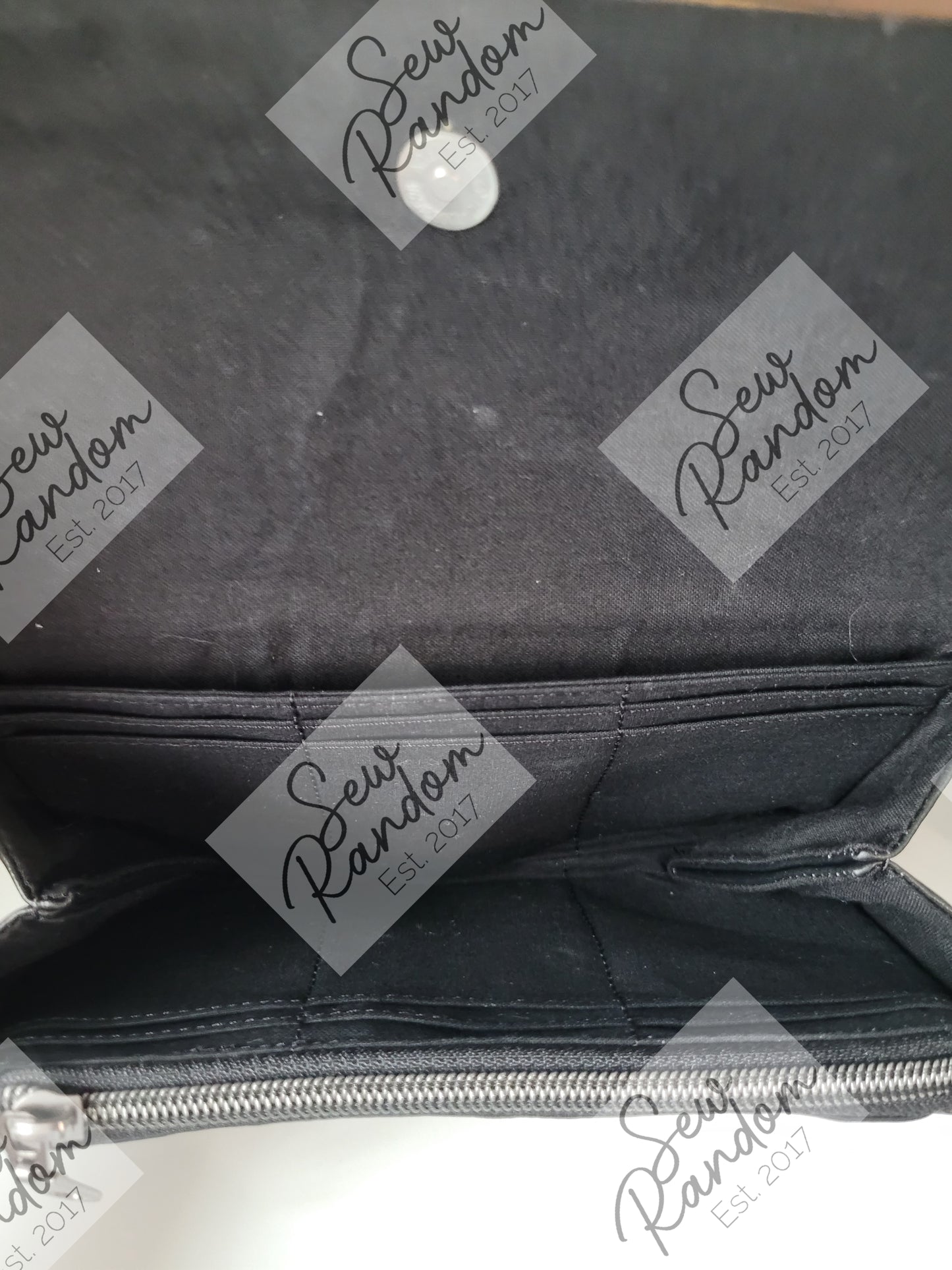 SASSY PURSE