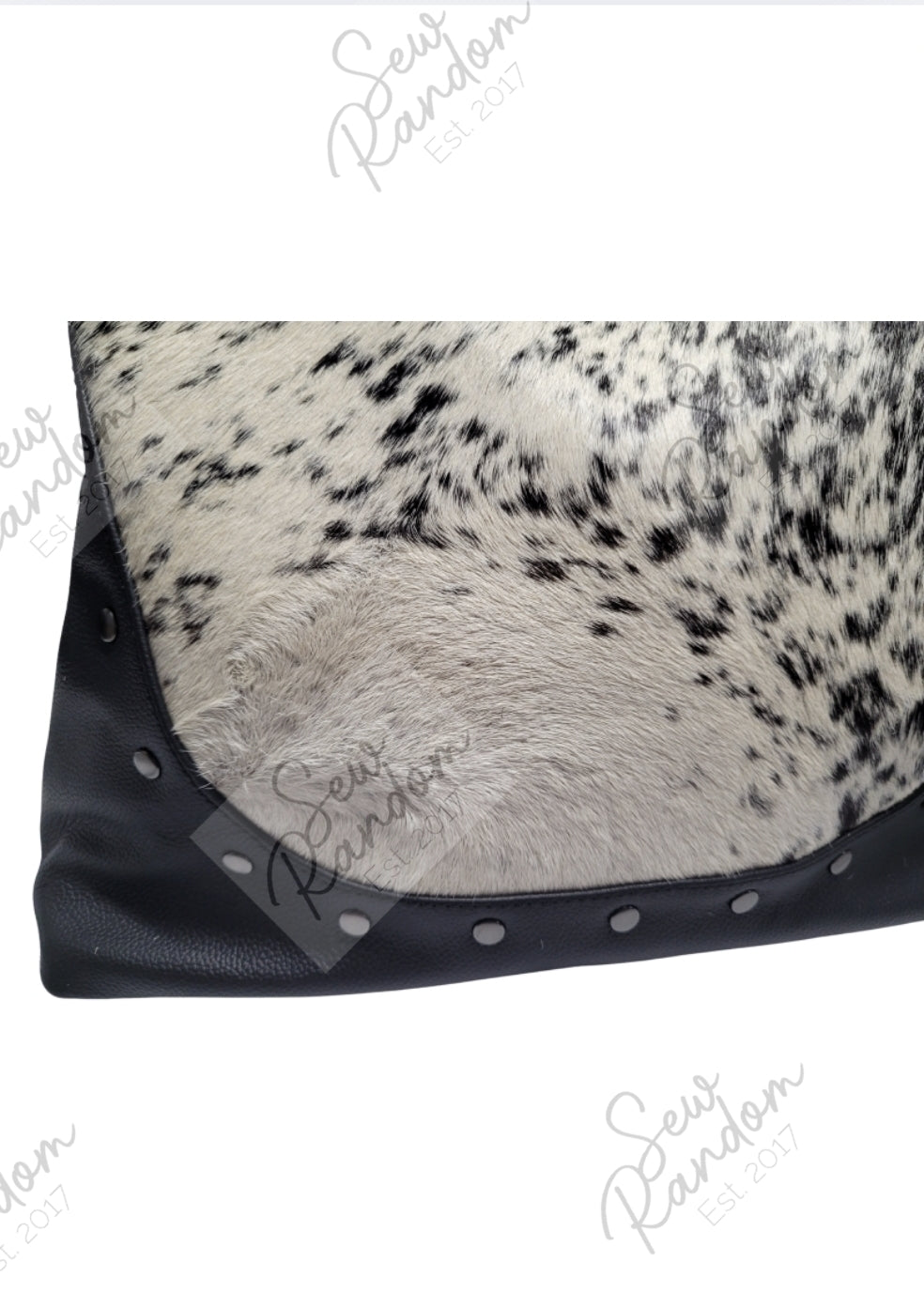 CAMI BAG - BLACK & WHITE