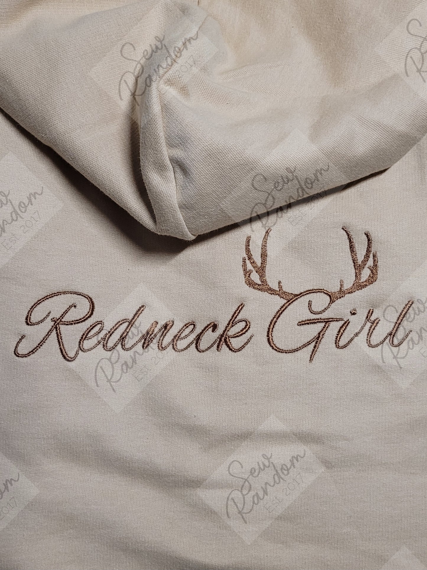 REDNECK GIRL EMBROIDERED TOP