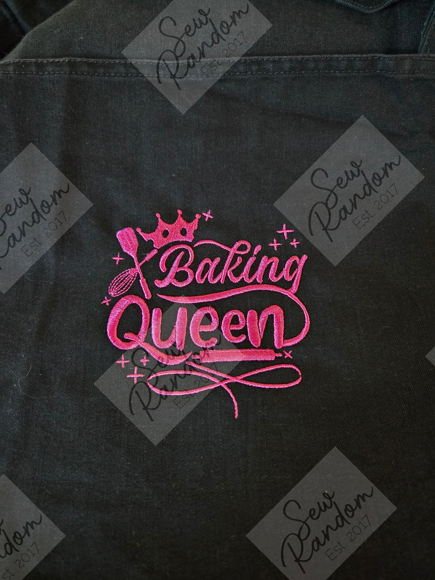 BAKING QUEEN EMBROIDERED APRON