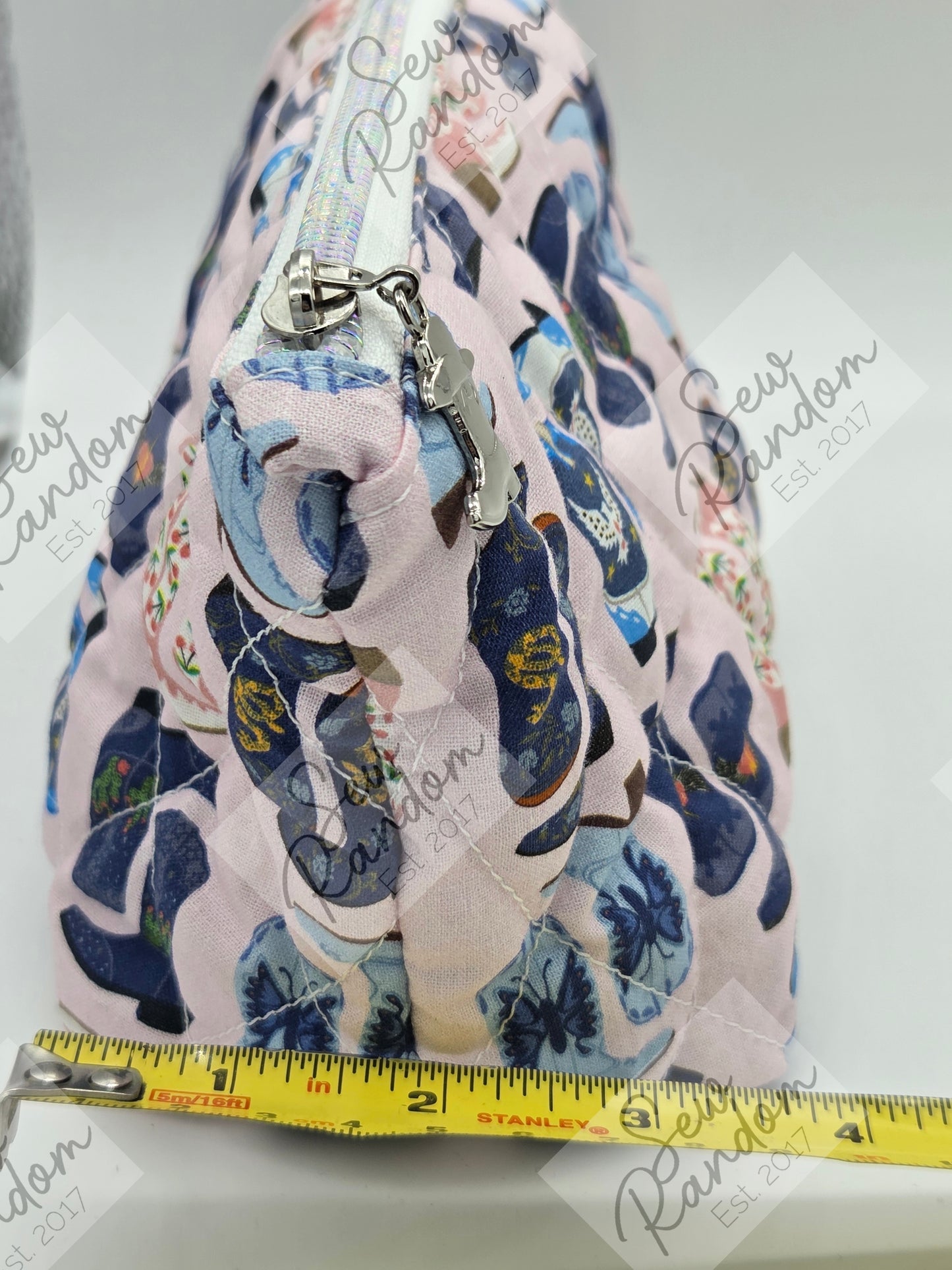 DOLLY QUILTED ZIP BAG - BOOTS