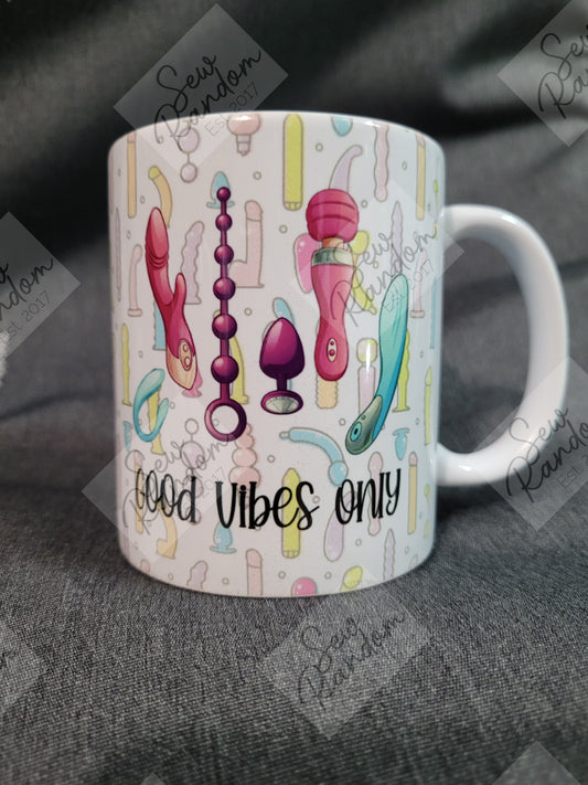 GOOD VIBES ONLY MUG