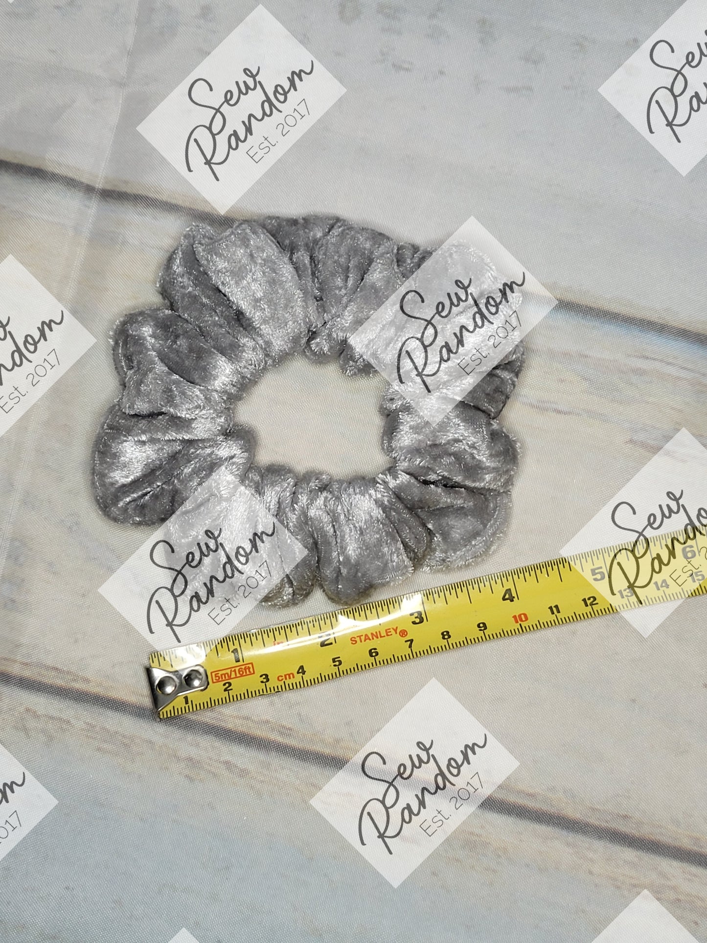 SILVER VELVET SCRUNCHIE