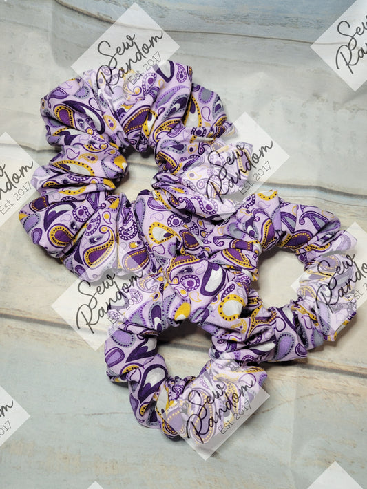 PURPLE PAISLEY SCRUNCHIE