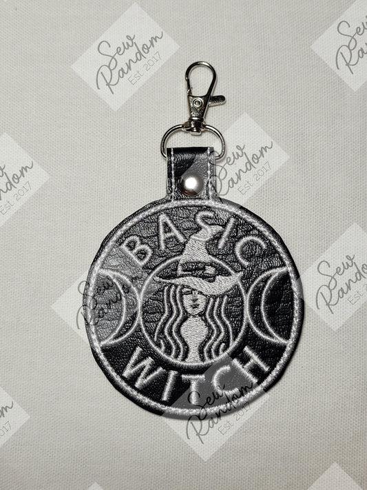 BASIC KEYRING