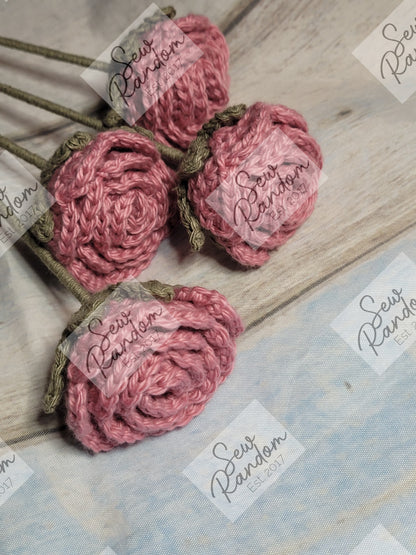 DUSTY ROSE CROCHET ROSES