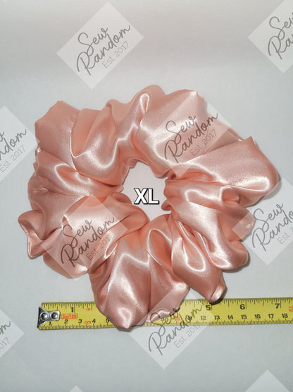 FOX SATIN SCRUNCHIE