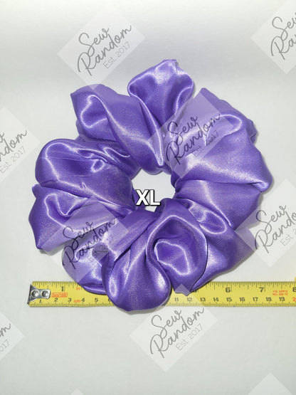 XINA SATIN SCRUNCHIE