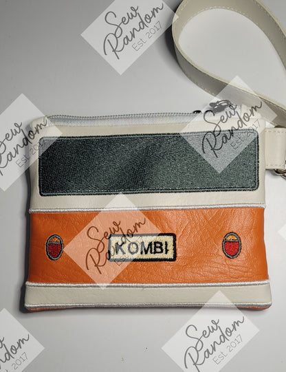 CAMPER WRISTLET PURSE - SMALL