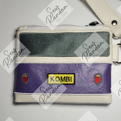 CAMPER WRISTLET PURSE - SMALL