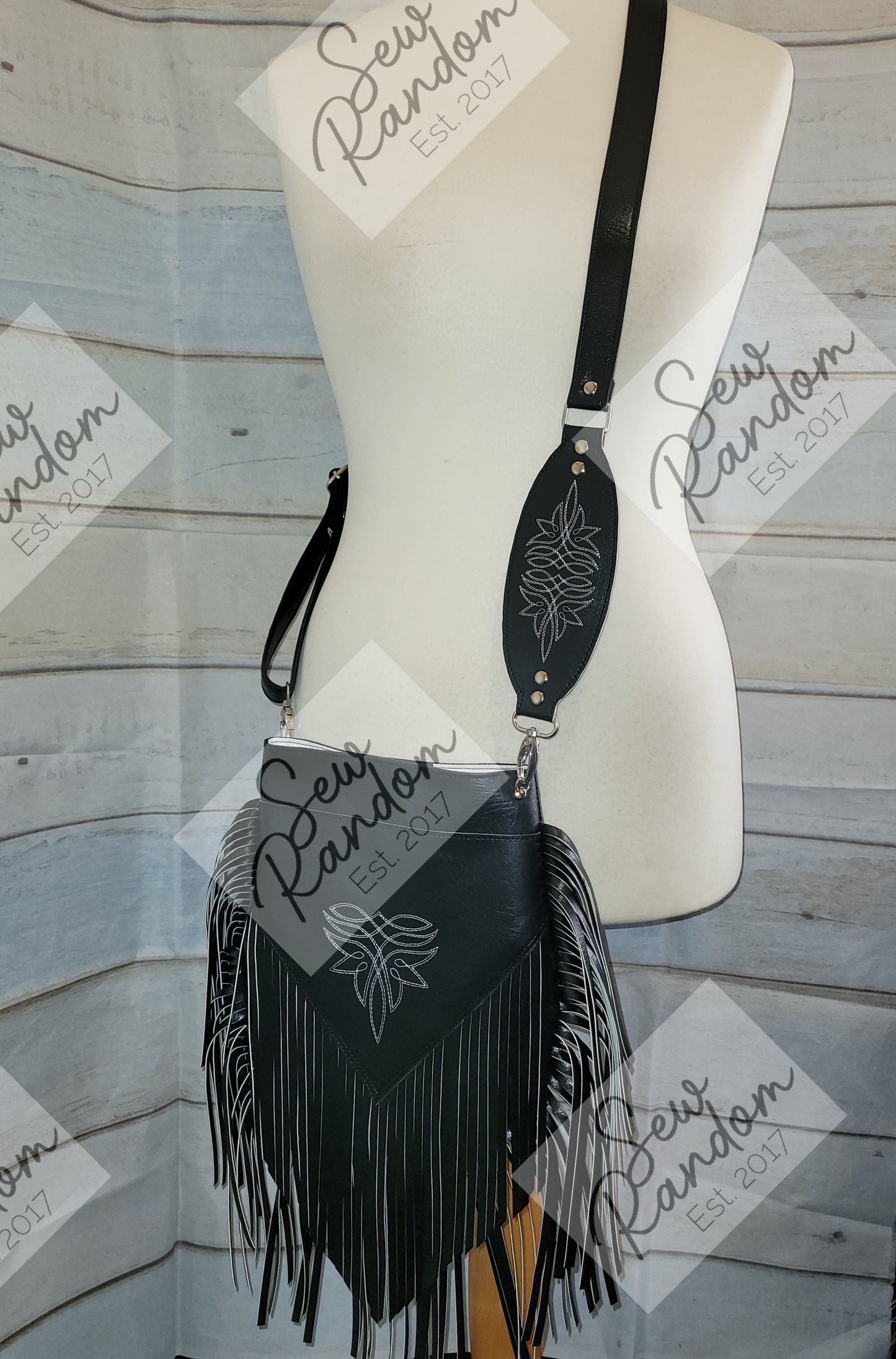 FRINGED BAG - BLACK W/ EMBROIDERY