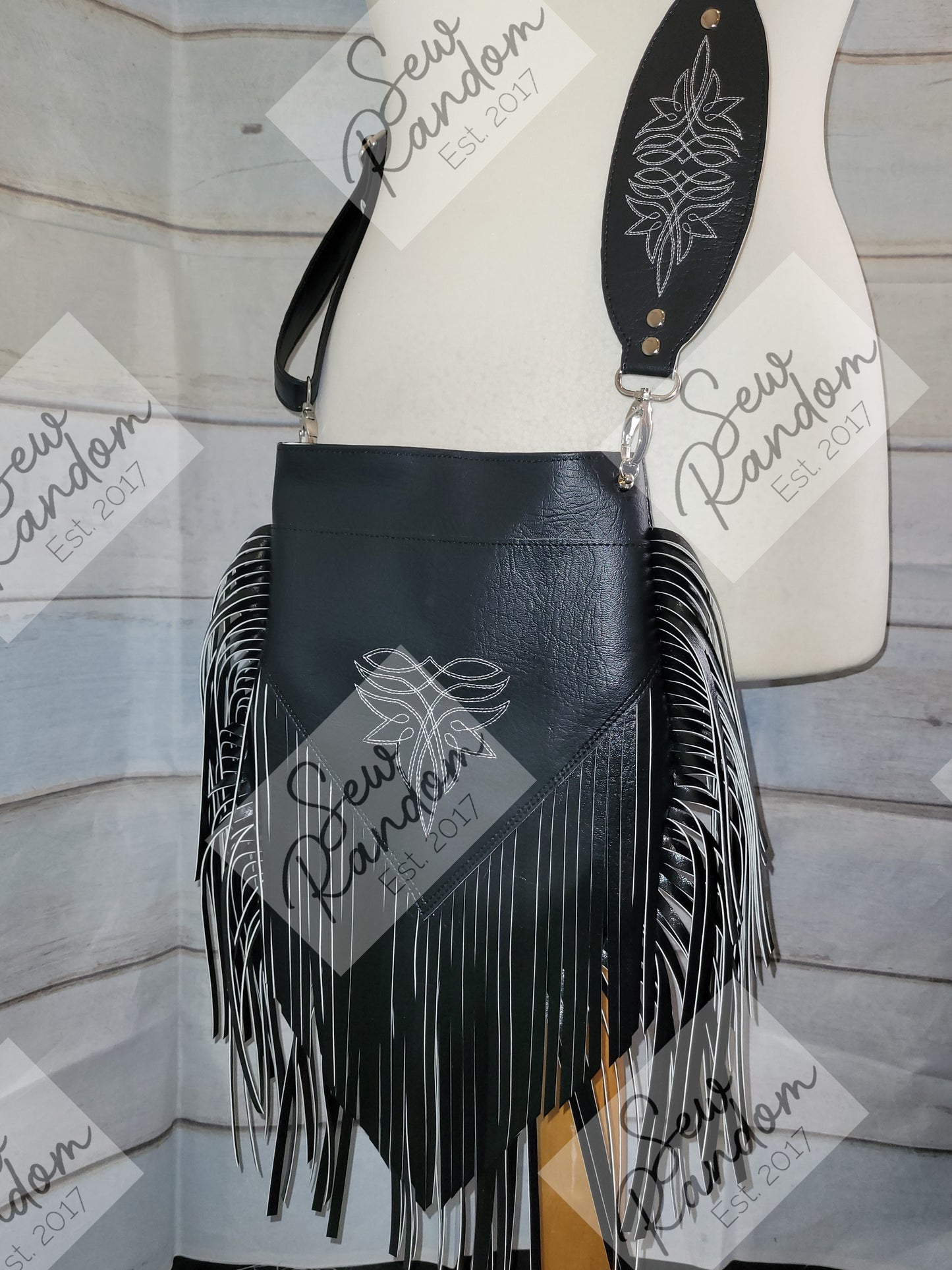 FRINGED BAG - BLACK W/ EMBROIDERY