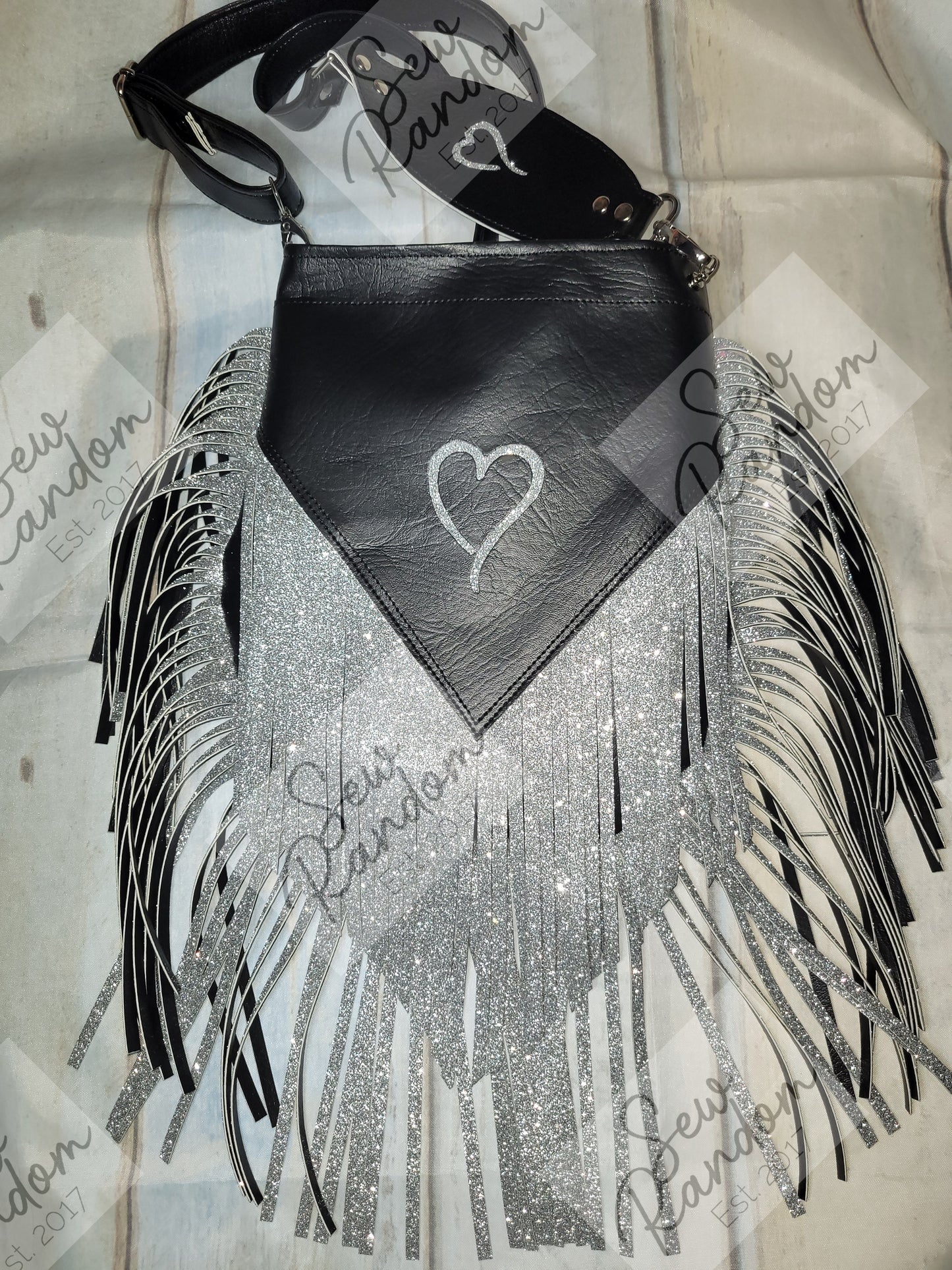 FRINGED BAG - BLACK & SILVER GLITTER