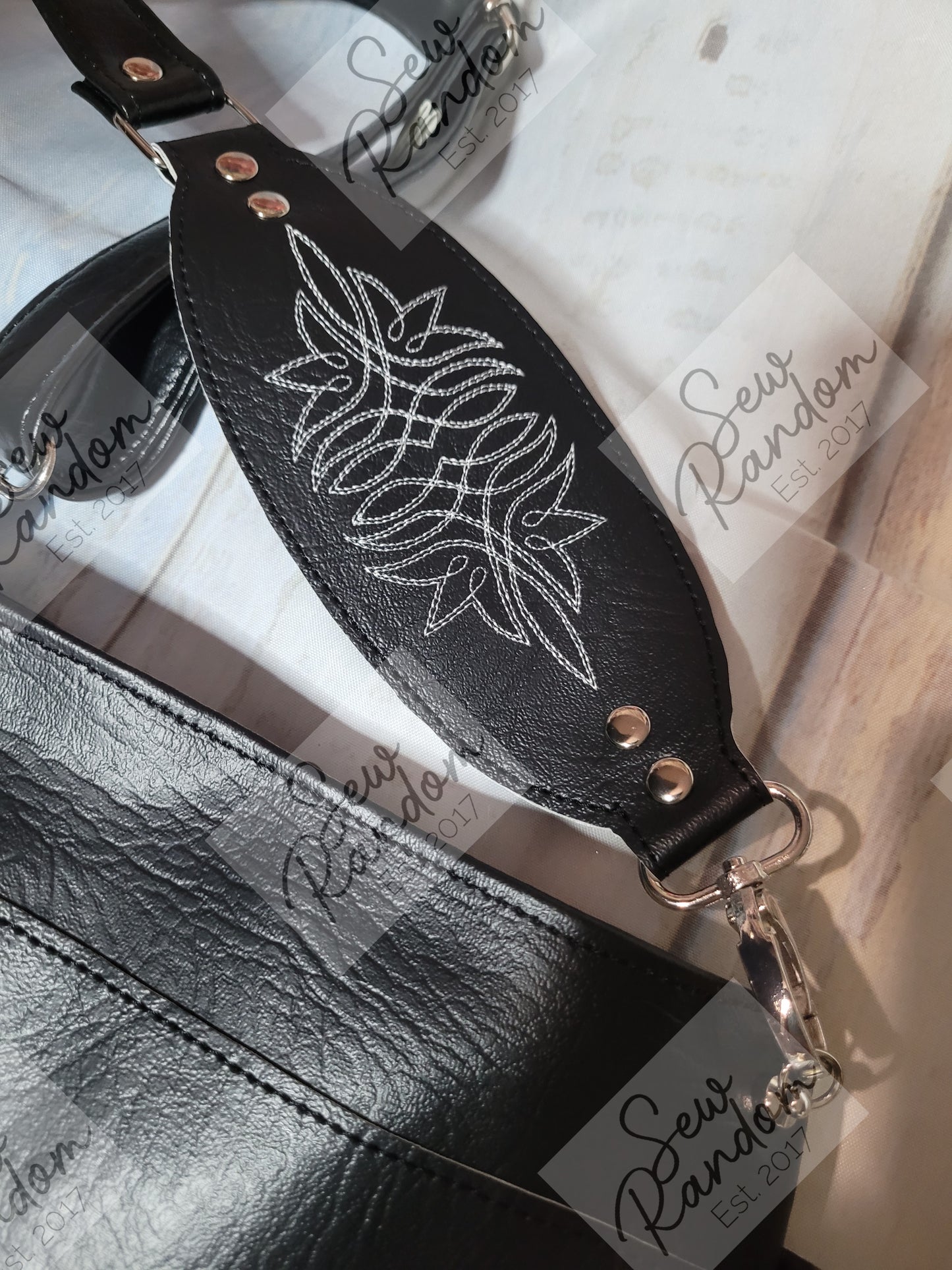 FRINGED BAG - BLACK W/ EMBROIDERY