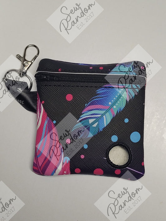 FEATHERS POO BAG HOLDER