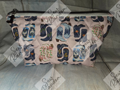 DOLLY QUILTED ZIP BAG - BOOTS