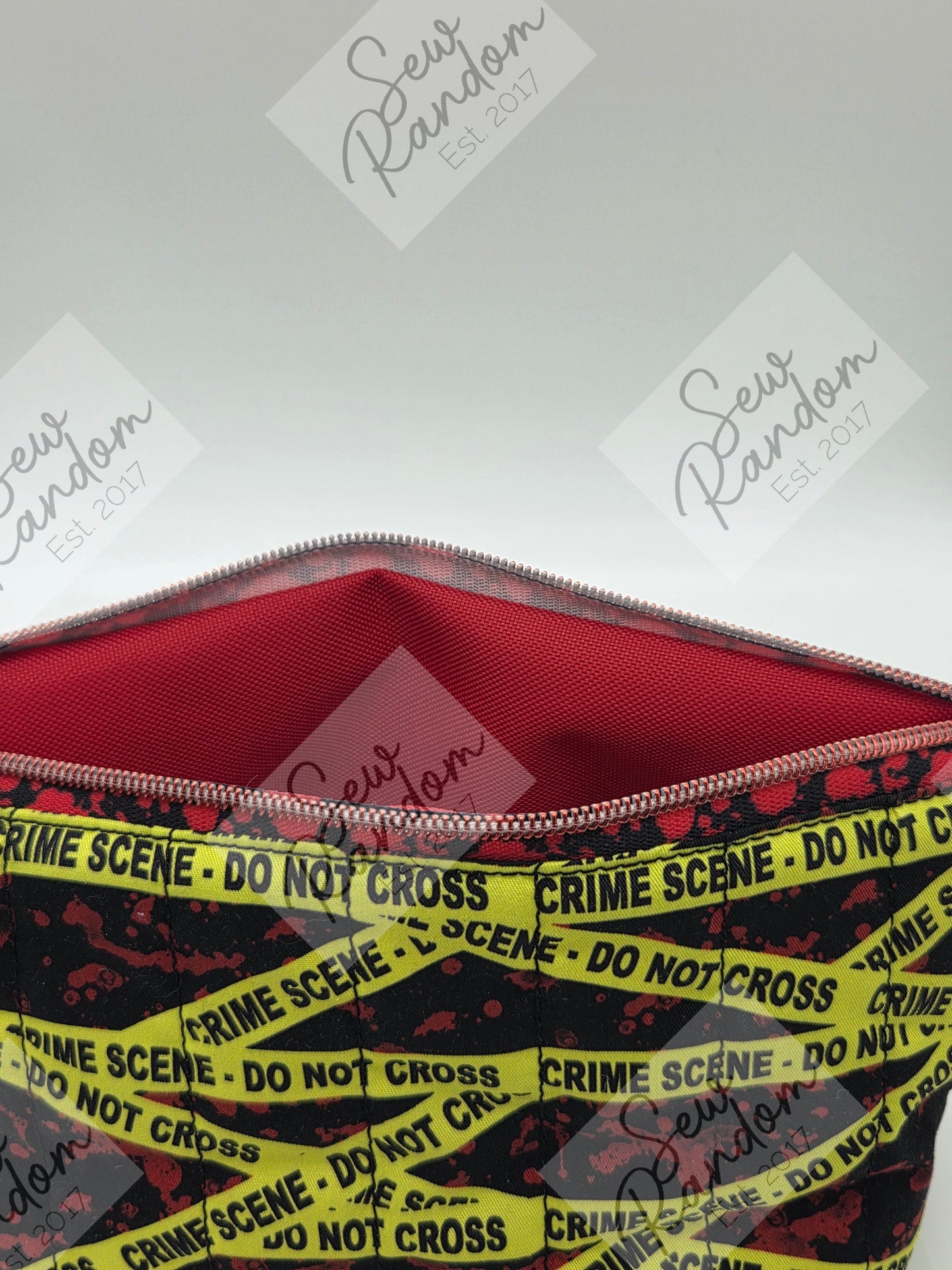 DOLLY QUILTED BAG - CRIME SCENE