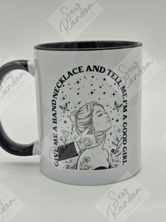 HAND NECKLACE MUG