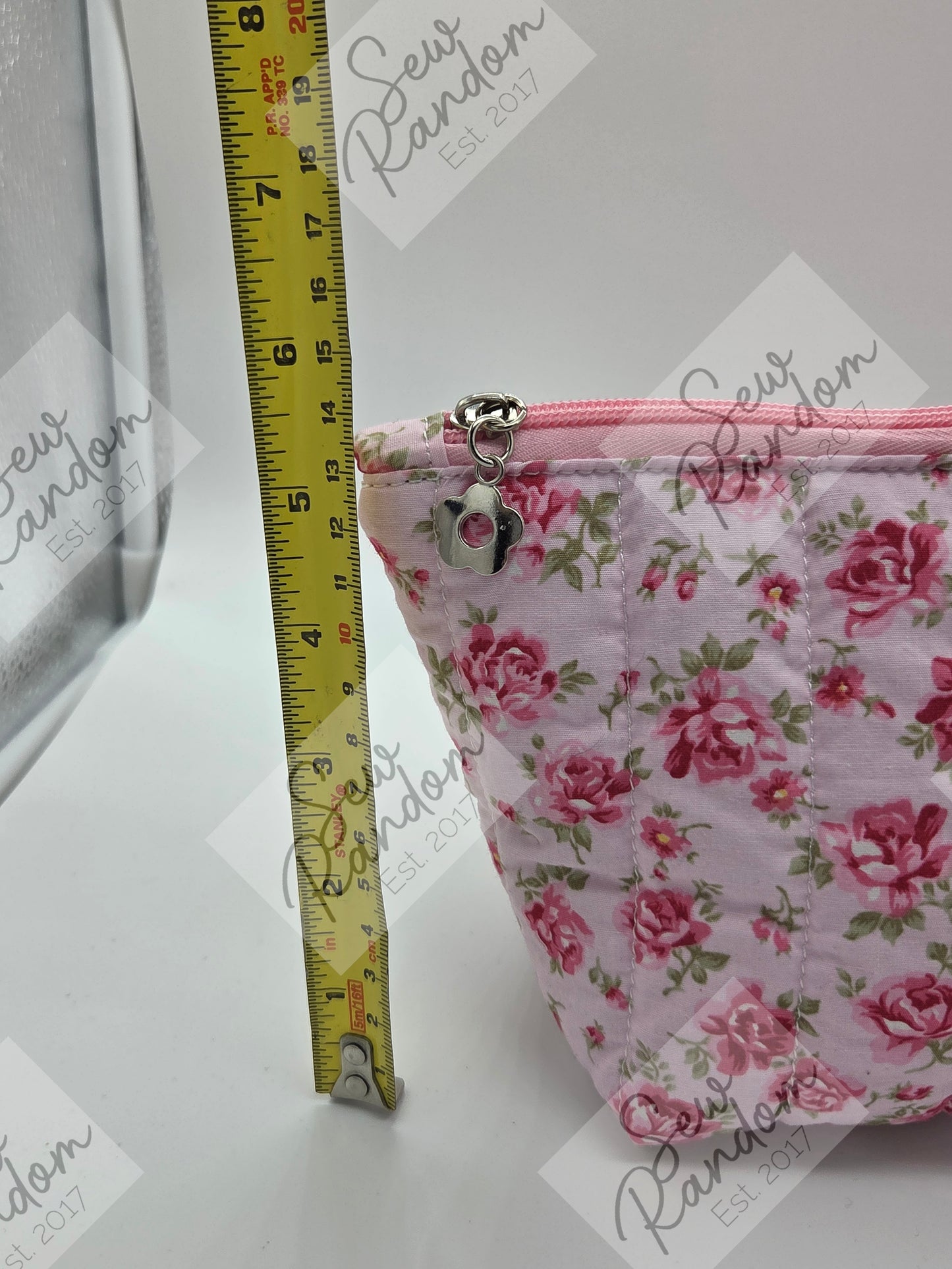 DOLLY QUILTED BAG - ROSES ON PINK