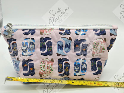 DOLLY QUILTED ZIP BAG - BOOTS