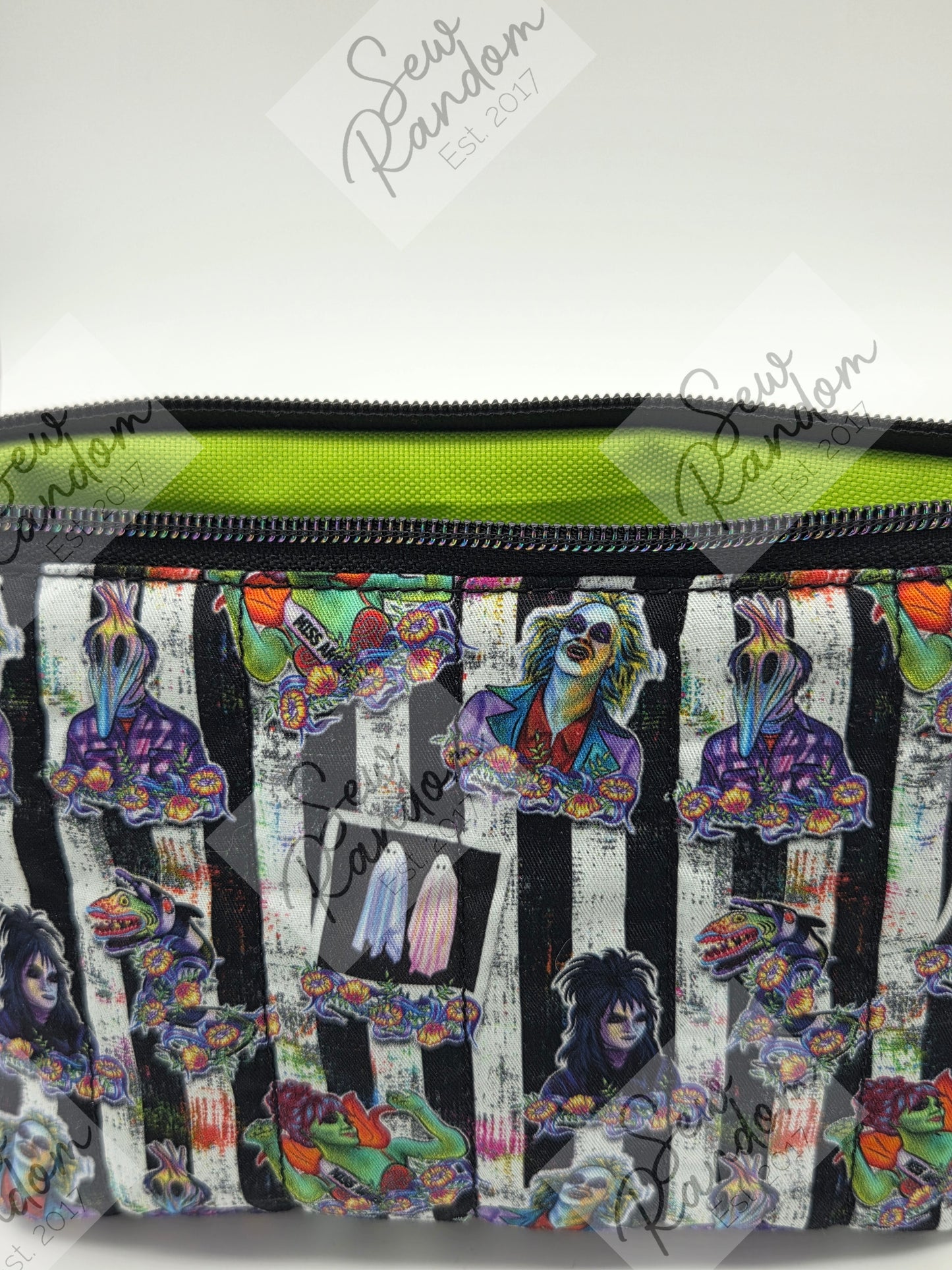 DOLLY QUILTED BAG - BEETLE