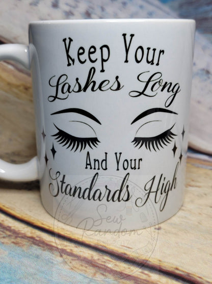 LONG LASHES MUG