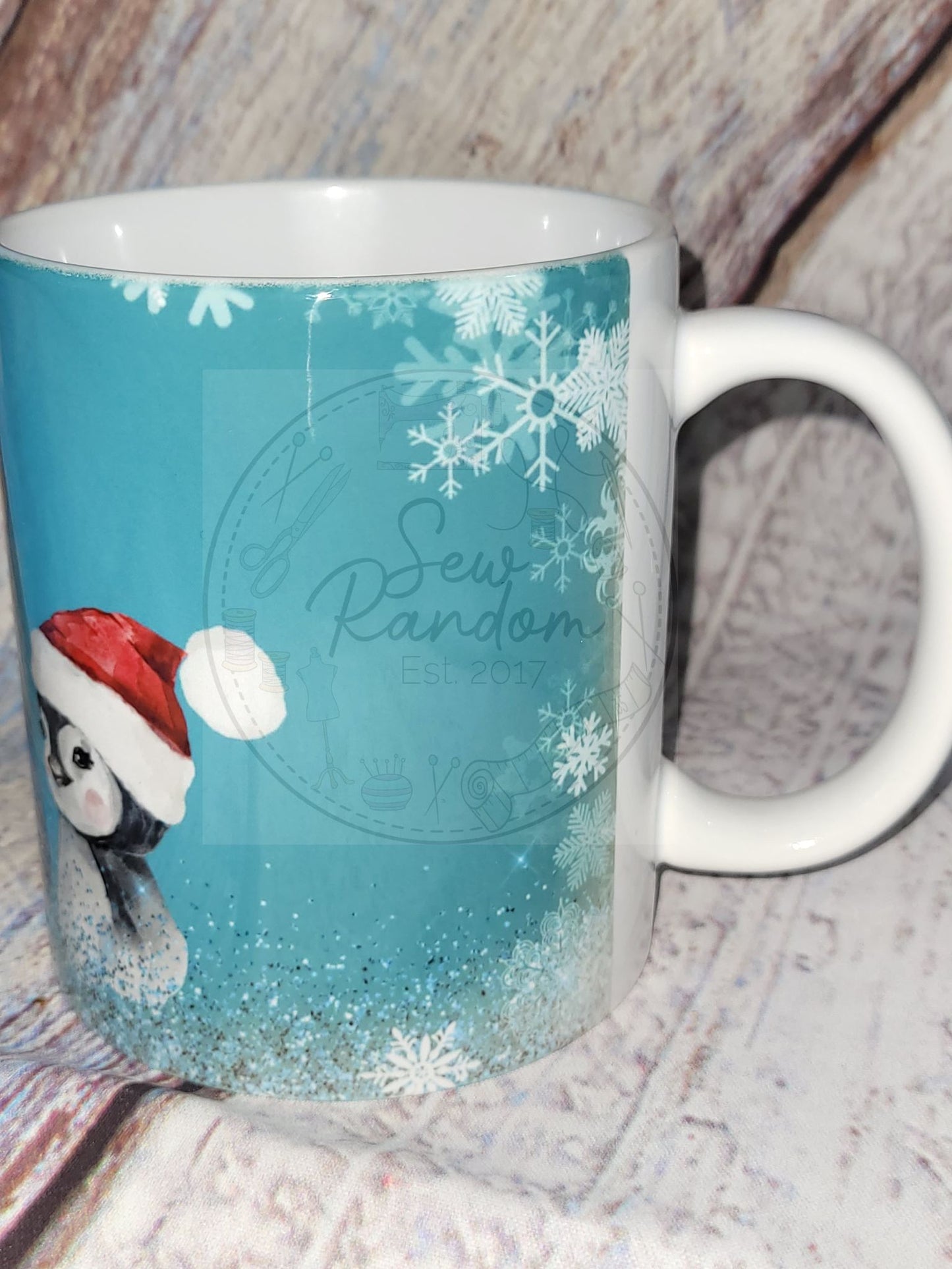 CHRISTMAS PENGUINS MUG