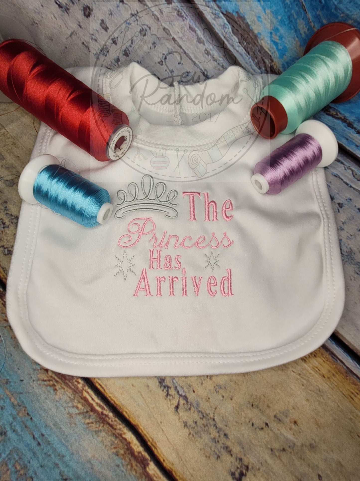 PRINCESS ARRIVED BIB